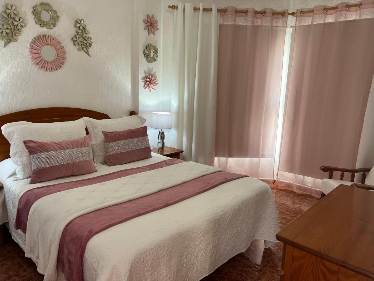 Vista Rosmary Apartment ปูแอร์โตเดลาครูซ ภายนอก รูปภาพ